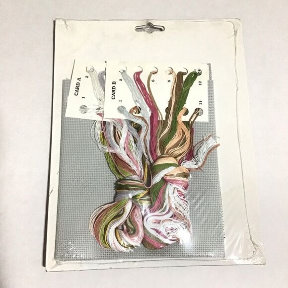 Janlynn Girl With Cosmos Counted Cross Stitch Kit New 12x16 - Picture 4 of 4